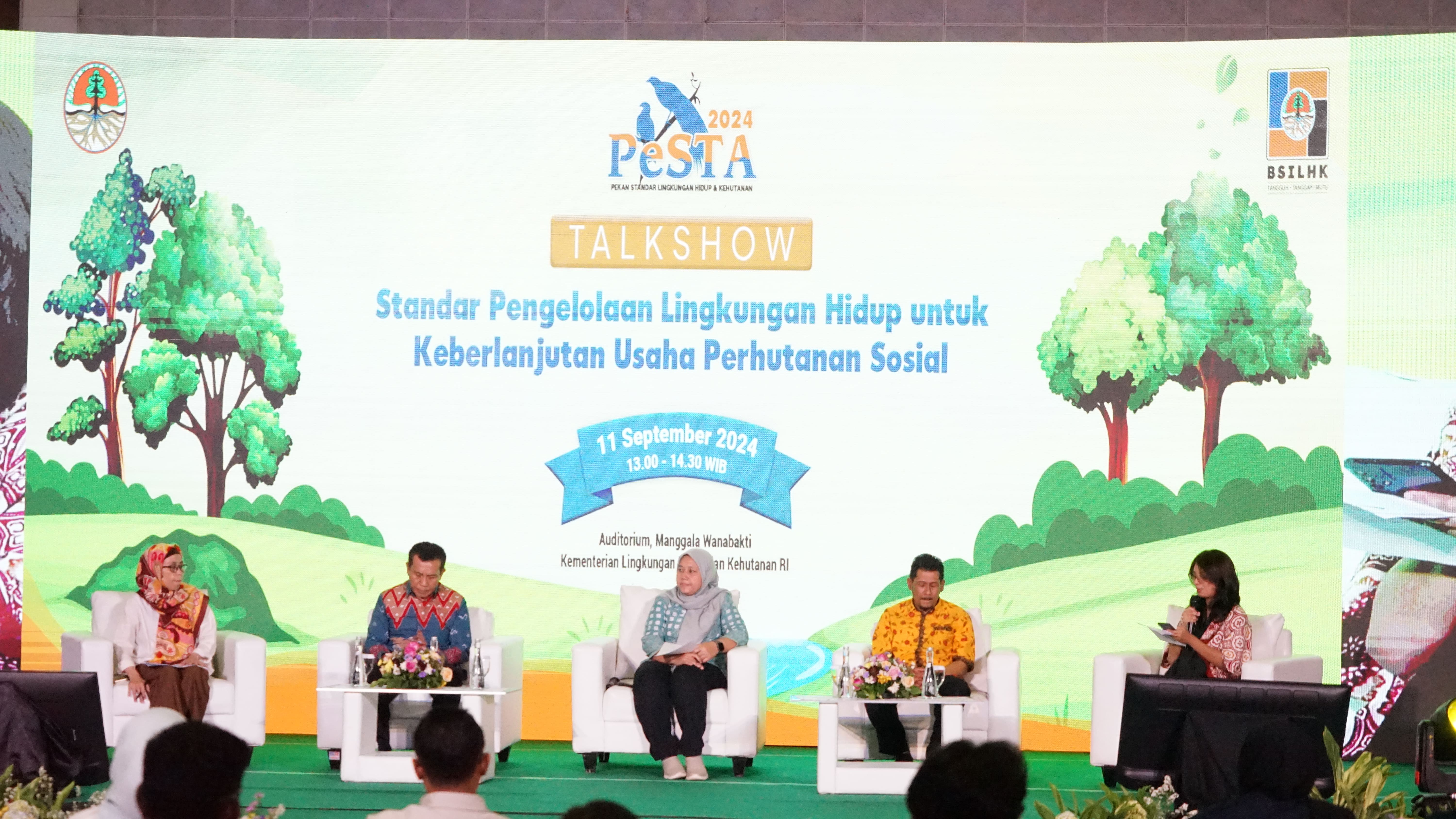 Mengupas Standar Pengelolaan Lingkungan Hidup untuk Keberlanjutan Usaha Perhutanan Sosial: Talkshow PuSTARhut di PeSTA 2024